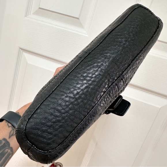 Coach Hamptons Vintage Pebbled Leather Hobo Bag - Picture 6 of 13